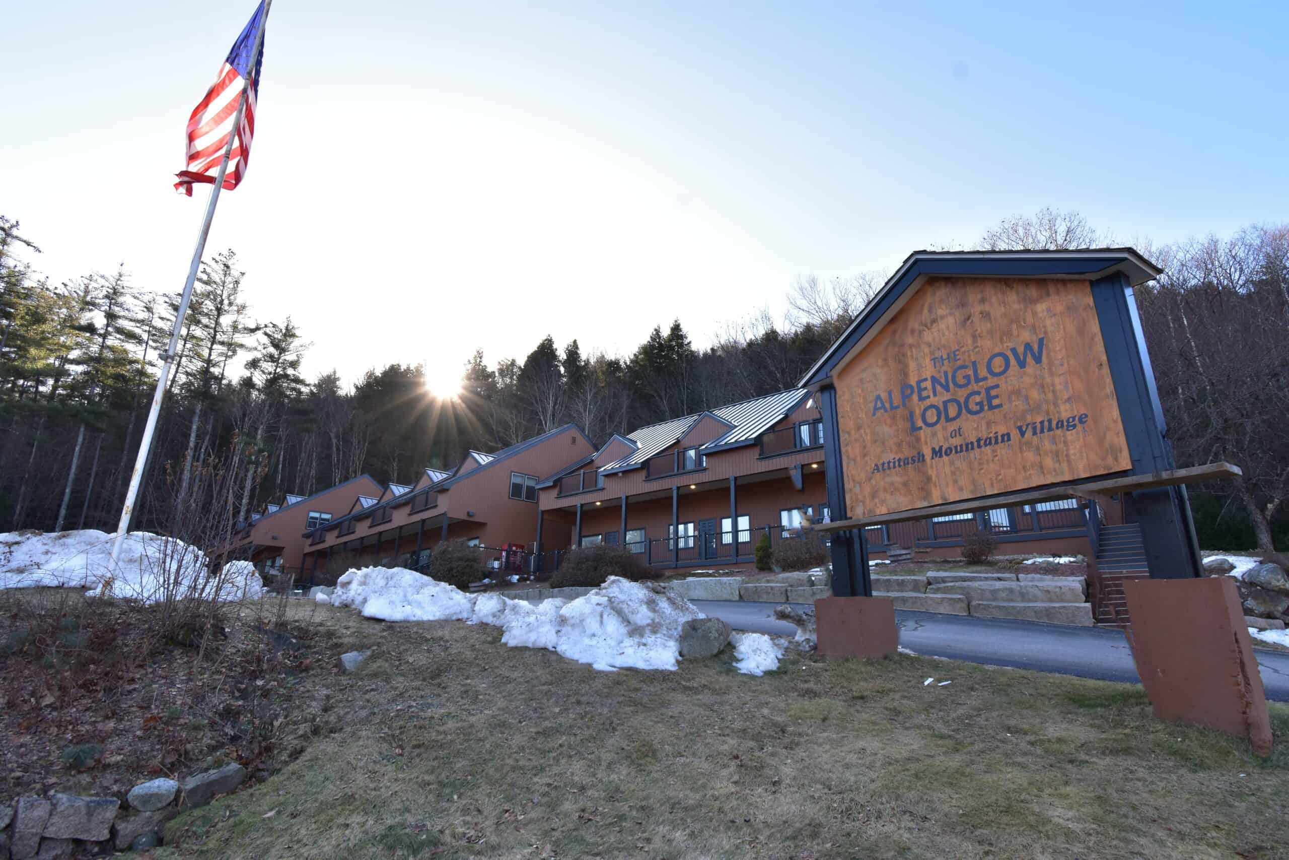 The Alpenglow Lodge At Attitash Mountain Village